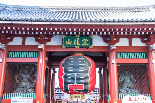 雷門(PIXTA)