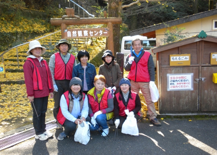 はじめて参加された浦上さん、若山さんと仲間たち