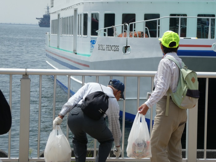 海風に吹かれながら