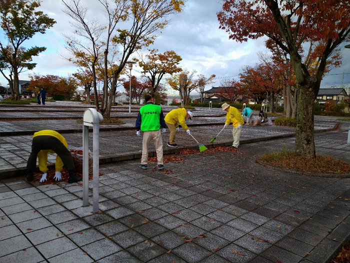 高岡おとぎの森公園のクリ―ン活動を行ないました！