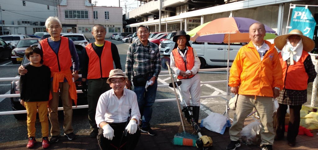 JR中津駅クリーン活動 JR中津駅クリーン活動